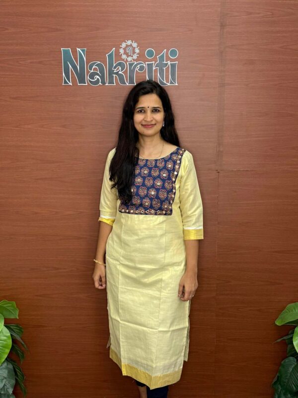 N406-9 Onam tissue silk kurti