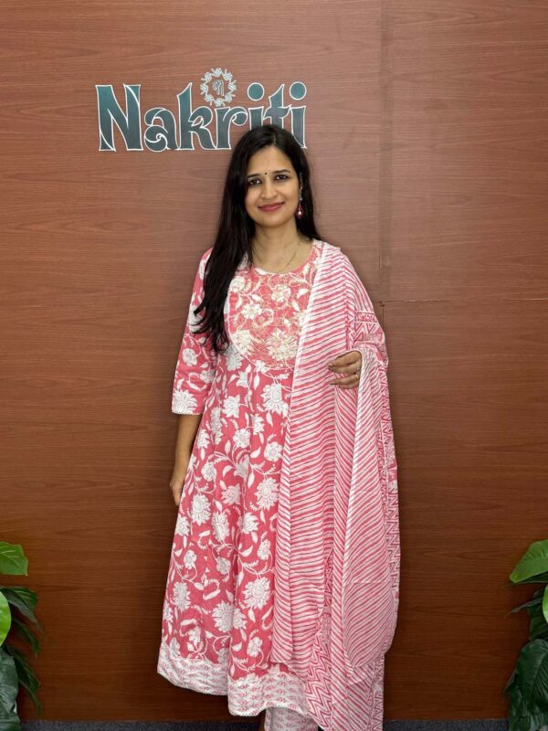 Anakarli salwar set (3pc set)