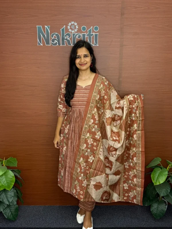 Muslin silk salwar set (3pcs set)