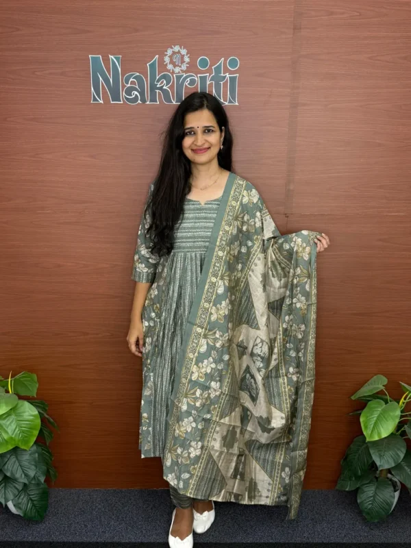 Muslin silk salwar set (3pcs set)
