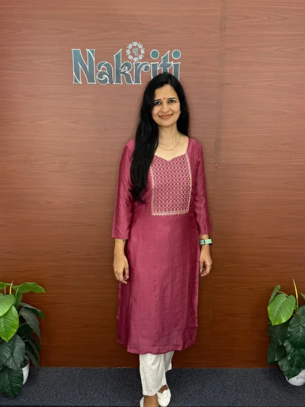 N986-18 Vichitra Silk Embroidered Kurti