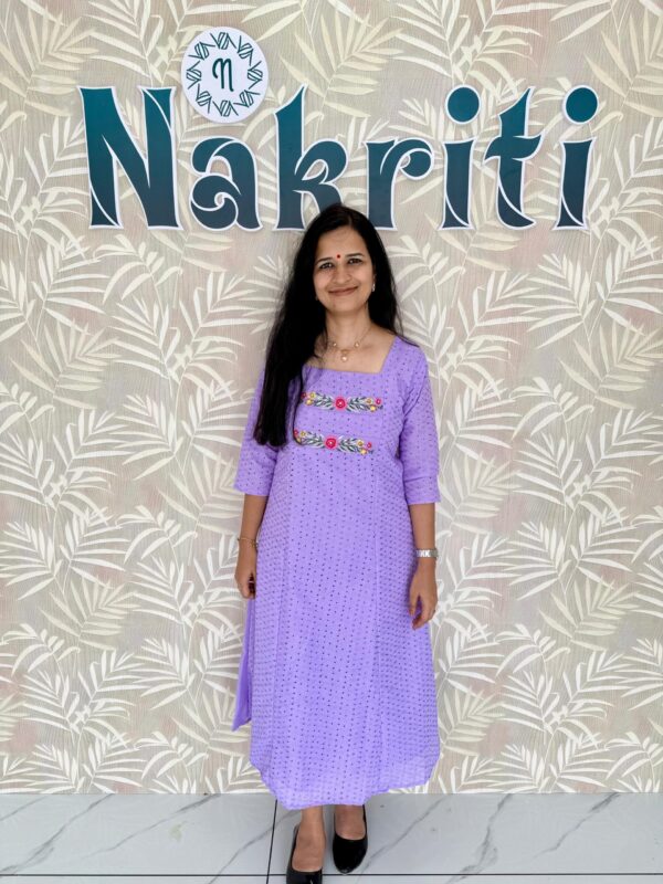 Hakoba embroidered cotton kurti