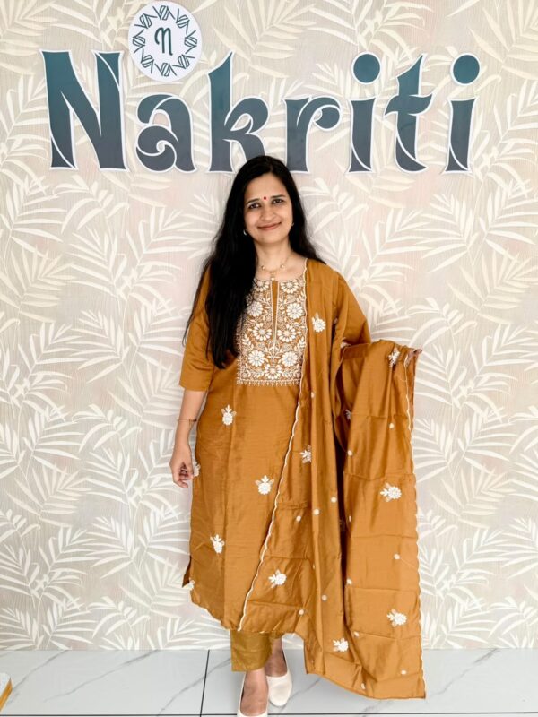 Embroidered salwar set (3pc set)