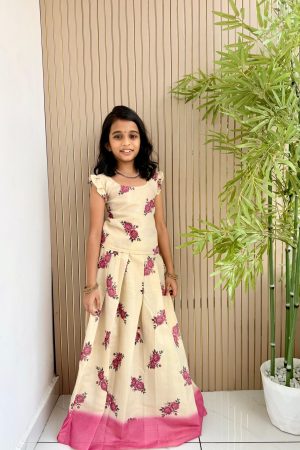 Kid’s pattupava for onam